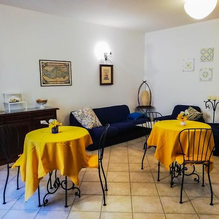 Terre Di Gratia Bed & Breakfast Camporeale Luaran gambar