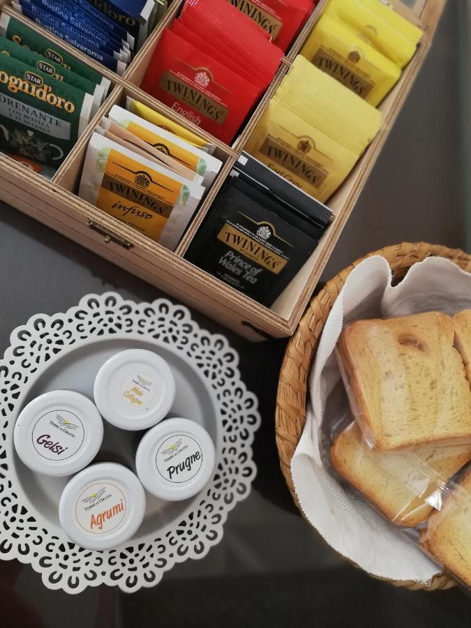 Terre Di Gratia Bed & Breakfast Camporeale Luaran gambar